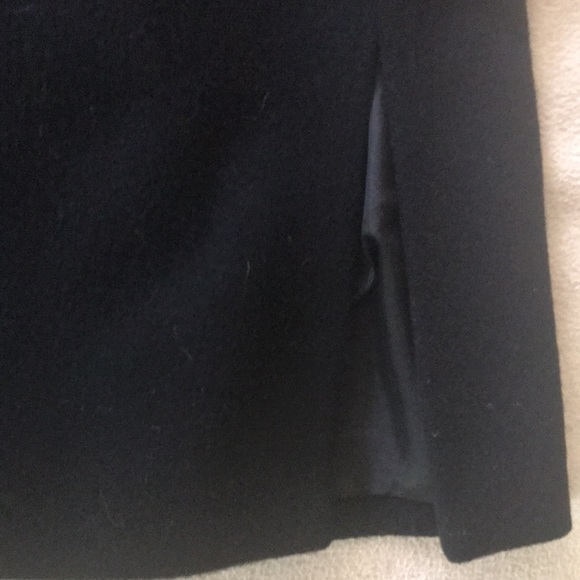 Helene London - Picture 8 of 9